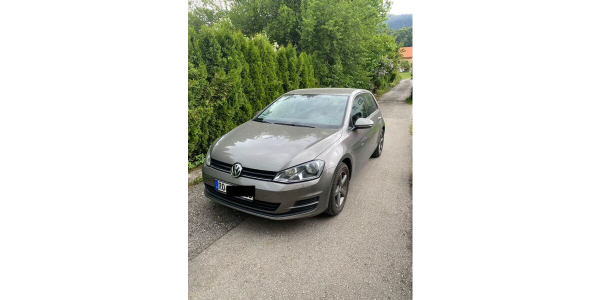 VW Golf 85.000 km 8.800 &euro; Rosenheim 83026