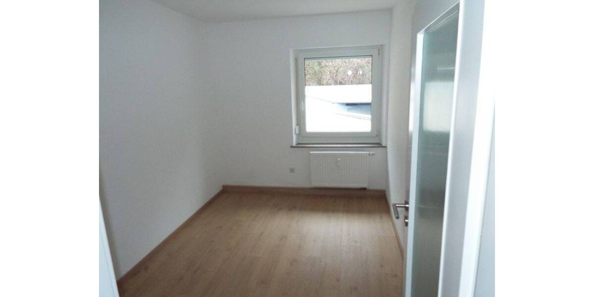 Etagenwohnung Lappersdorf Pielmühle - 3 Zimmer, 78 m&sup2;, 790&euro; | Angebot:26798748