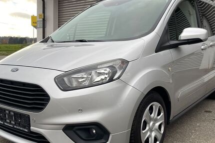 Ford Tourneo Courier 111.000 km 8.850 € Hildrizhausen 71157