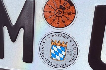 Kia Carens III 215.000 km 3.999 &euro; München 80313