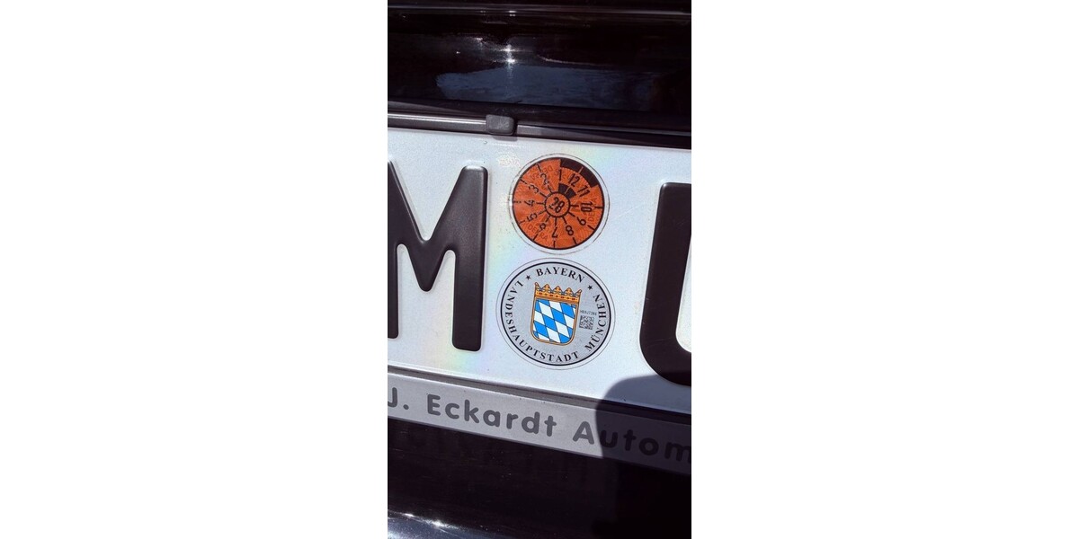 Kia Carens III 215.000 km 3.999 &euro; München 80313