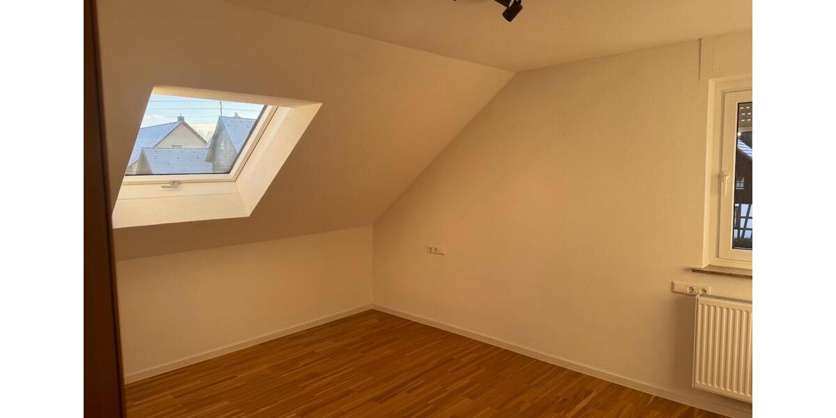 Gemütliche Dachgeschosswohnung im Ortskern von Winterlingen 3 zimmer