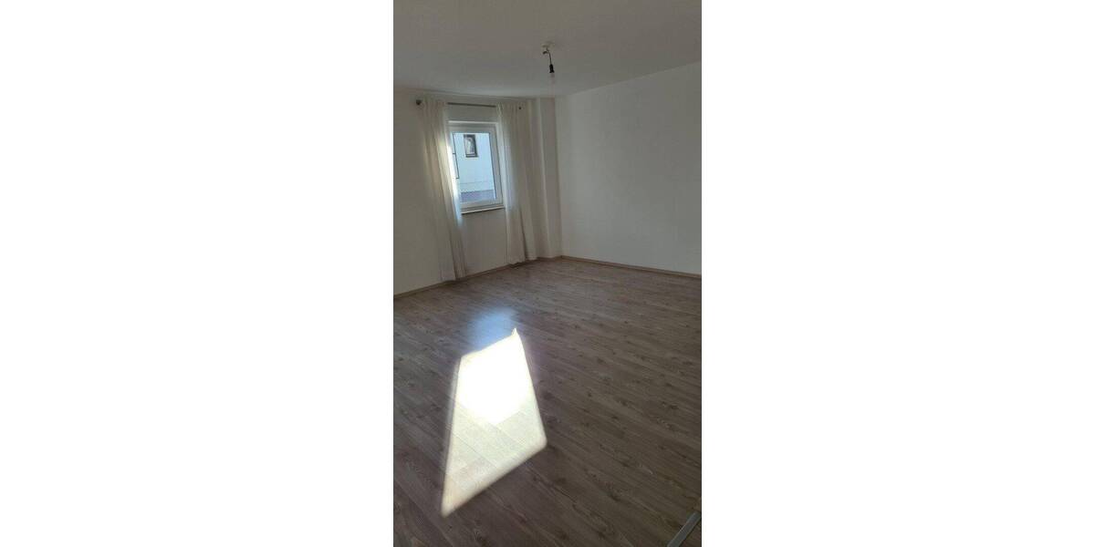 Etagenwohnung Ingolstadt Südost - 2 Zimmer, 65 m&sup2;, 990&euro; | Angebot:26805704