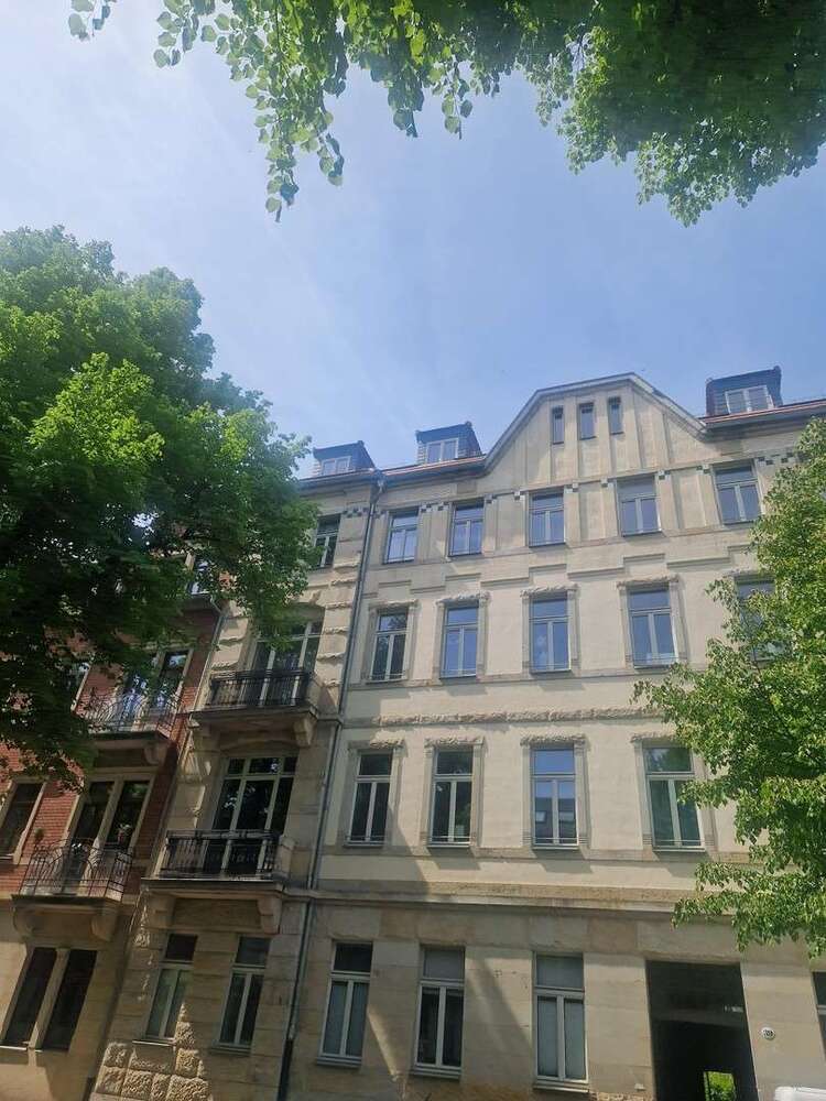Wohnung zum Kaufen in Dresden 350.000 € 98 m²