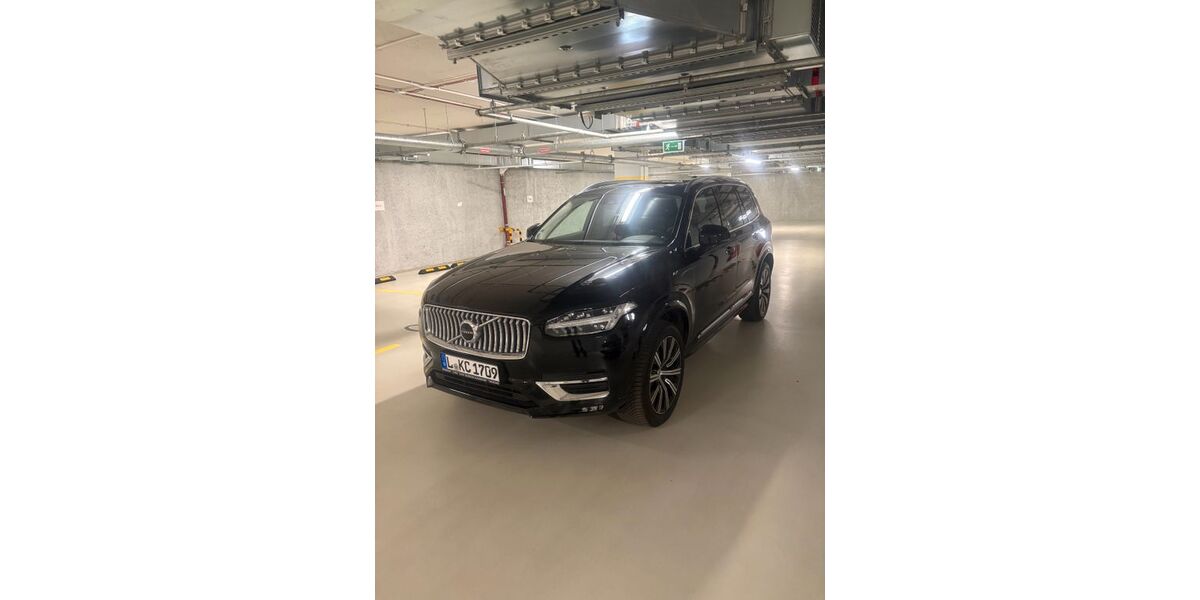 Volvo XC90 74.000 km 45.925 &euro; Leipzig 04299