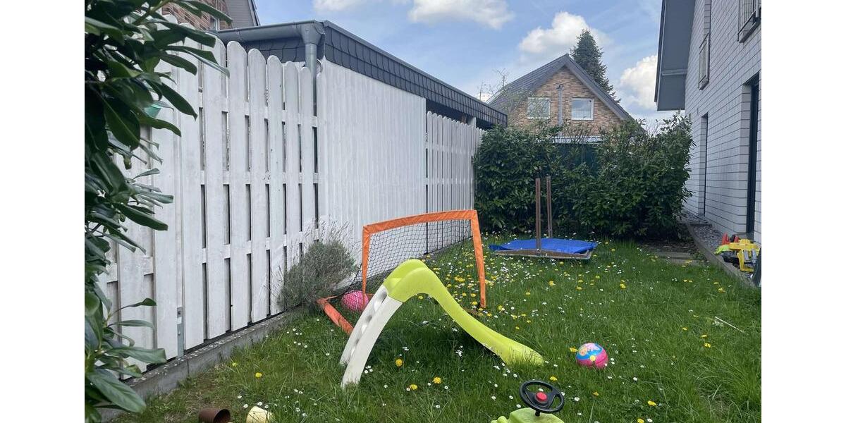 Doppelhaushälfte Spenge - 5 Zimmer, 143 m&sup2;, 1.150&euro; | Angebot:26278817