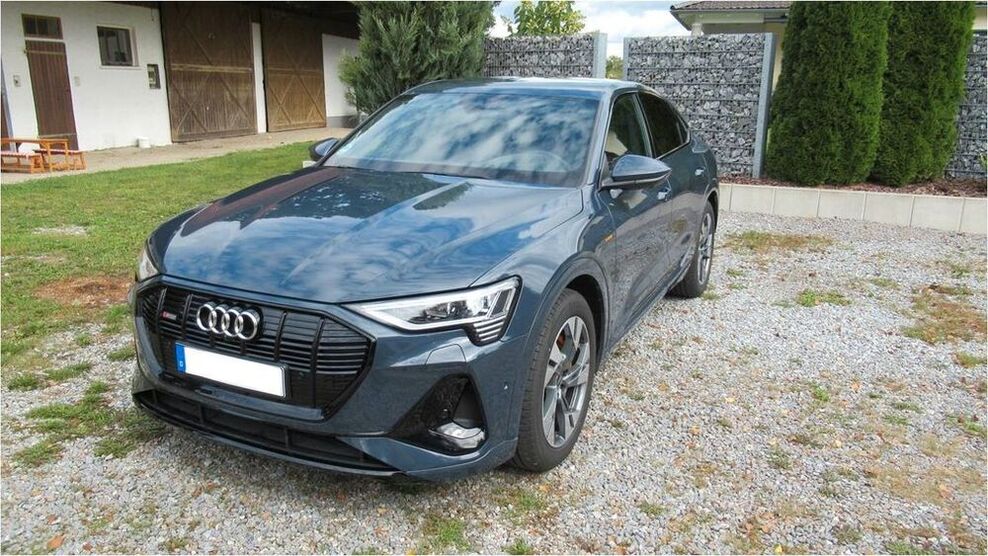 e-tron