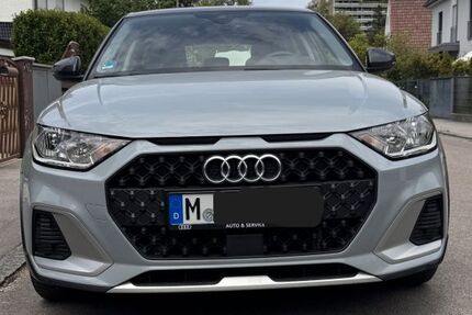 Audi A1 23.114 km 18.900 &euro; München 81477