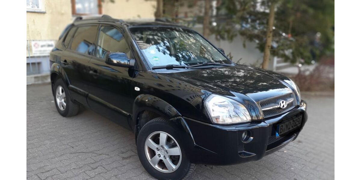 Hyundai TUCSON 239.000 km 3.999 &euro; Berlin 13589