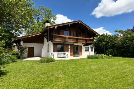 Einfamilienhaus mit schönen Garten und Bergblick 6 zimmer