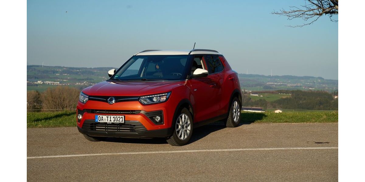 SsangYong Tivoli 59.900 km 15.700 &euro; Wiggensbach 87487