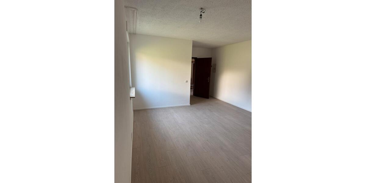 Einfamilienhaus Marienheide - 4 Zimmer, 140 m&sup2;, 1.250&euro; | Angebot:25422430