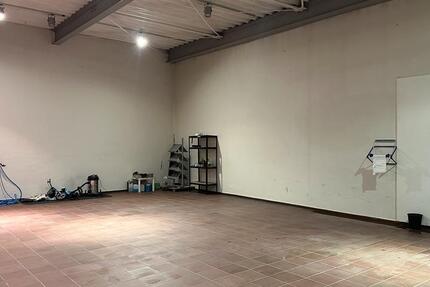 100qm Gewerbehalle zu vermieten Kein Autohandel und Werkstatt zimmer