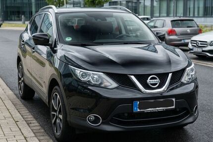 Nissan Qashqai 122.000 km 12.750 &euro; Bad Camberg 65520