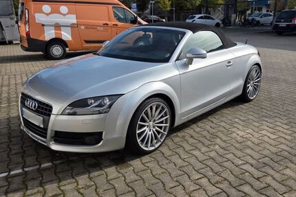 Audi TT 147.858 km 8.850 &euro; Münster 48147