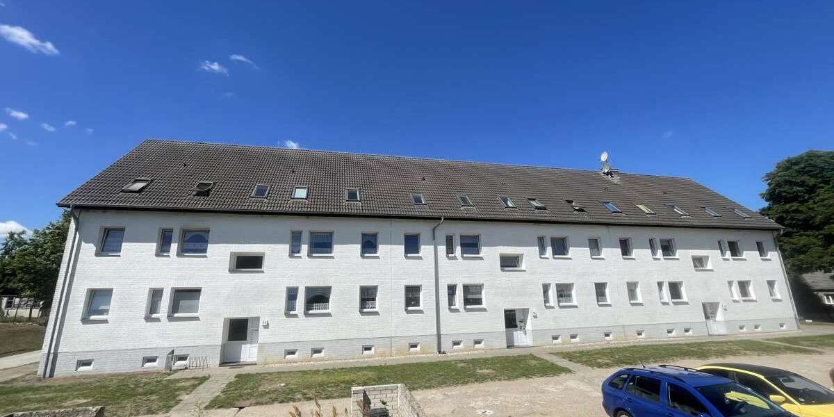 Haus zum Kaufen in Meyenburg 990.000 € 1015 m² 48 zimmer