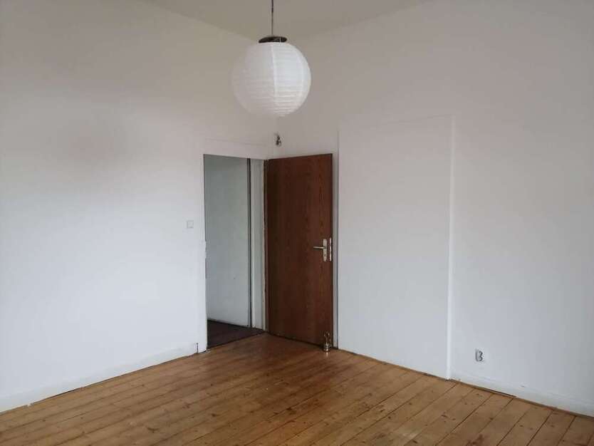 Wohnung zum Mieten in Gießen 300 € 16 m²