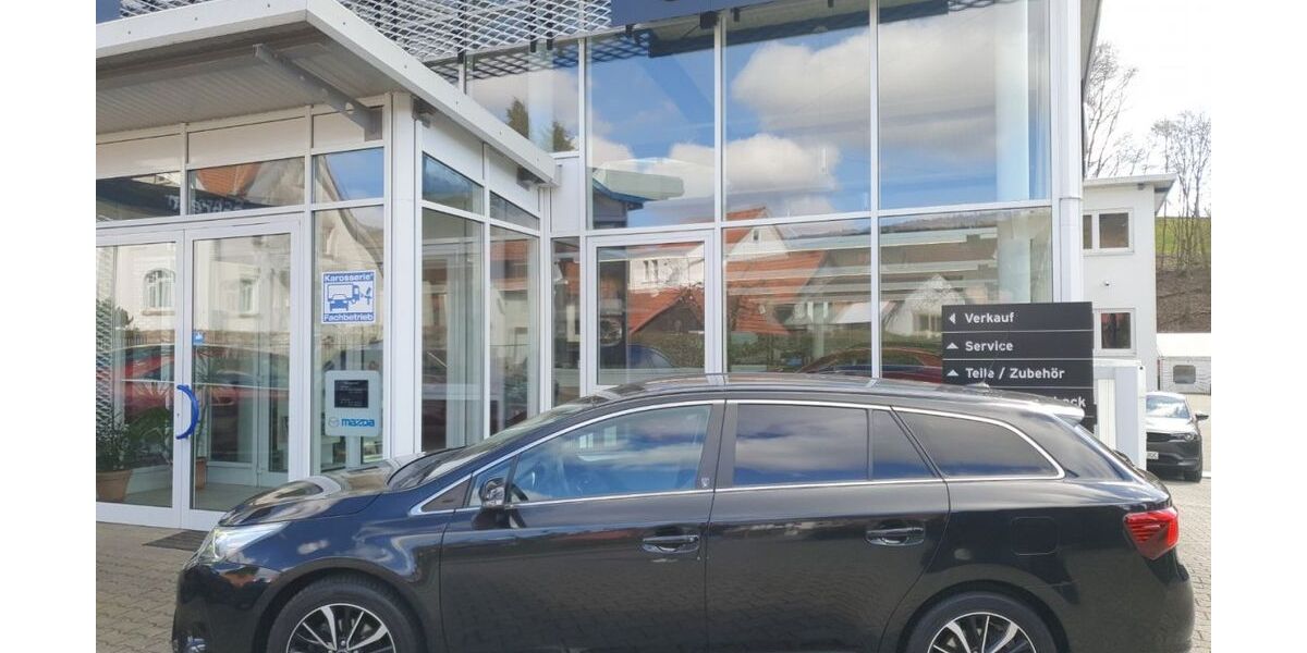 Toyota Avensis 138.843 km 15.850 &euro; Biebergemünd-Bieber 63599