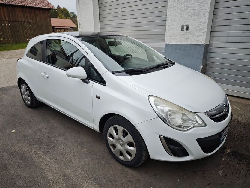 Opel Corsa 230.000 km 1.999 € Burgau 89331