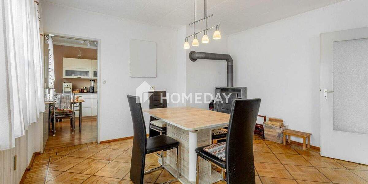 Mehrfamilienhaus, Wohnhaus Bechhofen - 7 Zimmer, 160 m&sup2;, 299.000&euro; | Angebot:25688319