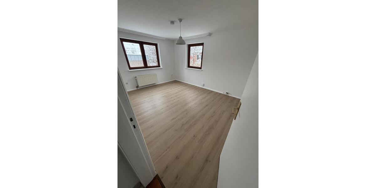 Einfamilienhaus Tastrup - 5 Zimmer, 140 m&sup2;, 1.600&euro; | Angebot:25360665
