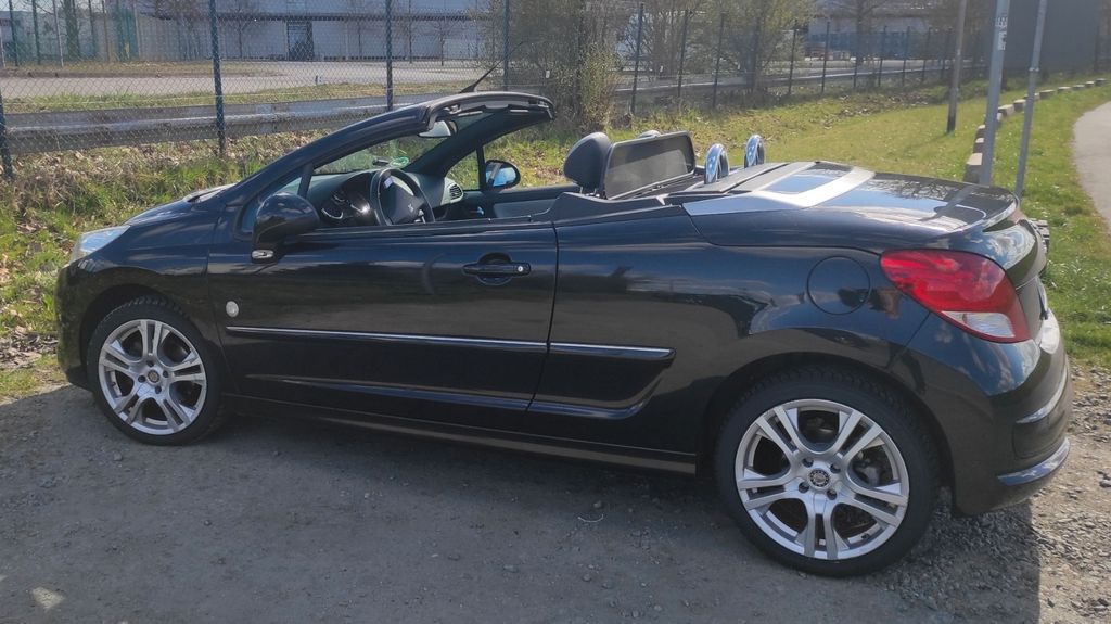 Peugeot 207 79.000 km 5.990 &euro; Bremen 28277