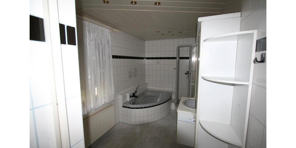 Einfamilienhaus Dessau-Roßlau Dessau - 3 Zimmer, 85 m&sup2;, 175.000&euro; | Angebot:26226760