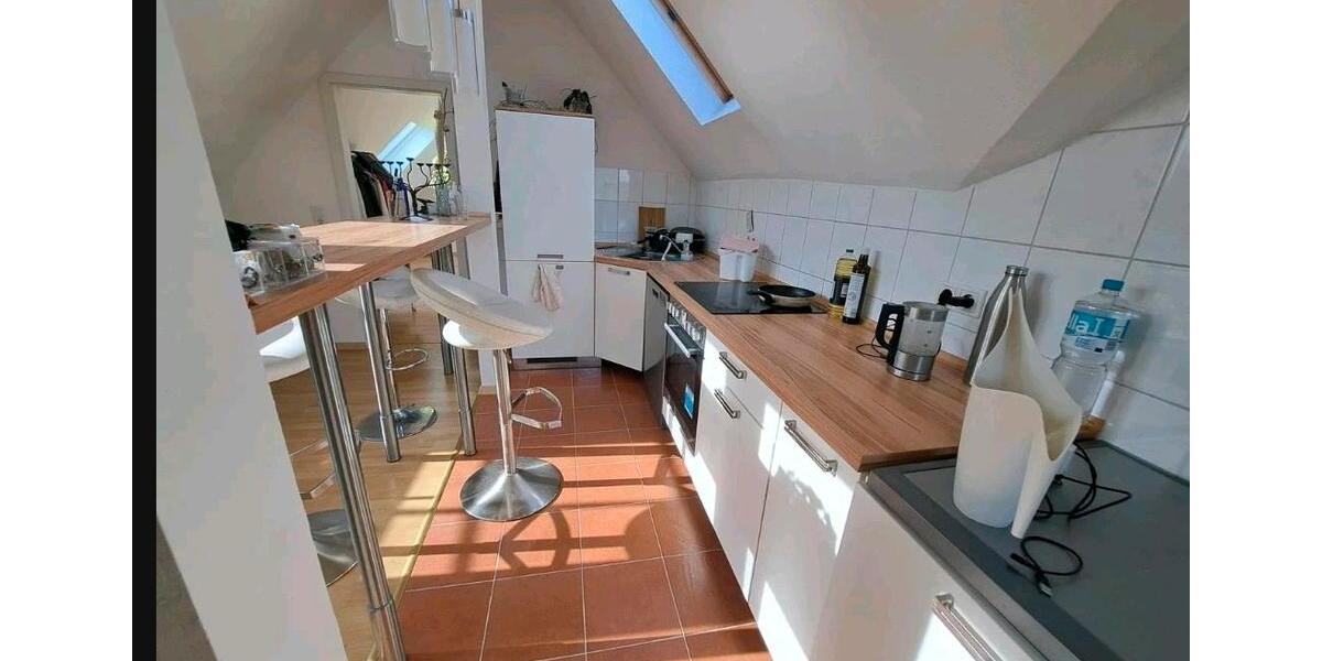 Dachgeschoßwohnung Frankfurt am Main Gallus - 3 Zimmer, 77 m&sup2;, 1.150&euro; | Angebot:25420638