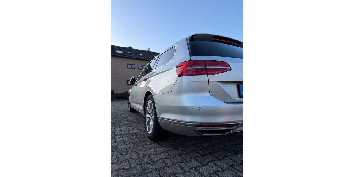 VW Passat 89.999 km 21.999 &euro; Kaarst 41564