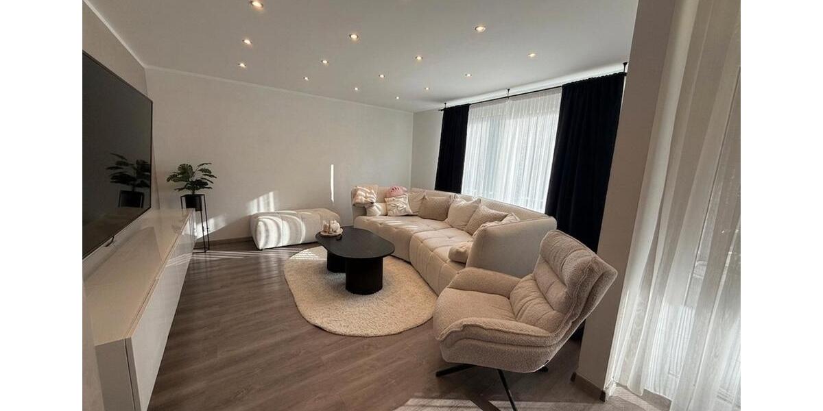 Etagenwohnung Schwalbach am Taunus - 4 Zimmer, 84 m&sup2;, 345.000&euro; | Angebot:26023189