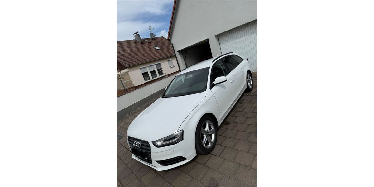 Audi A4 211.000 km 8.650 &euro; Dombühl 91601
