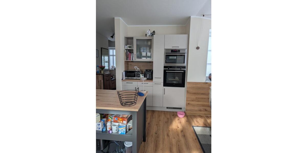 Etagenwohnung Weener - 6 Zimmer, 137 m&sup2;, 1.432&euro; | Angebot:26351995