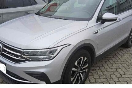 VW Tiguan 77.132 km 24.990 € Gardelegen 39638