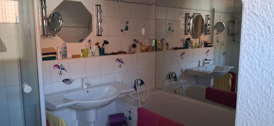 Etagenwohnung Schwalmstadt - 2 Zimmer, 89 m&sup2;, 125.000&euro; | Angebot:26766459