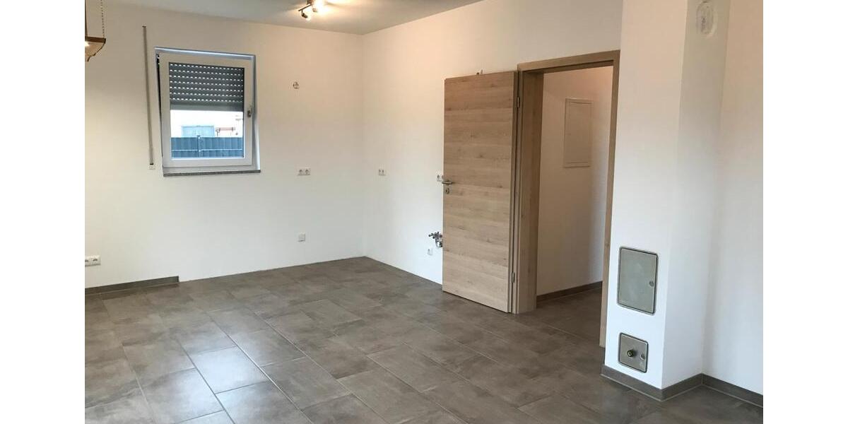 Erdgeschoßwohnung Berching - 2.5 Zimmer, 60 m&sup2;, 660&euro; | Angebot:26494736