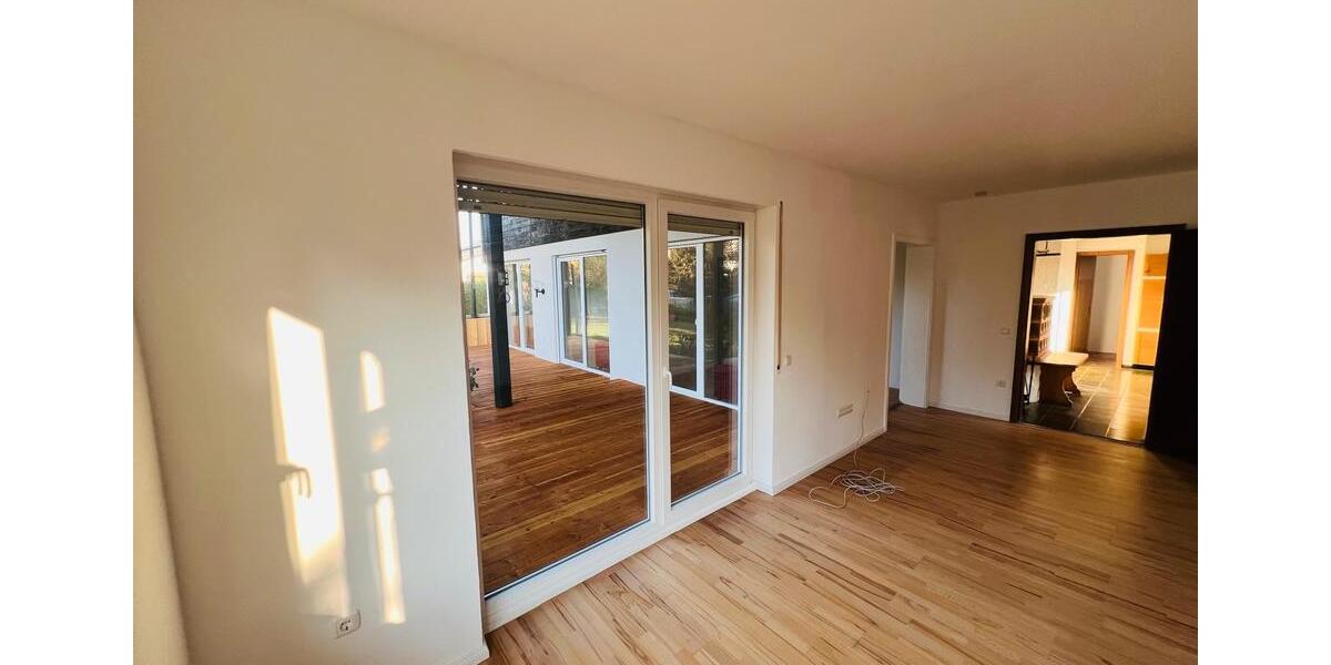 Erdgeschoßwohnung Odelzhausen - 5 Zimmer, 145 m&sup2;, 1.950&euro; | Angebot:26014453