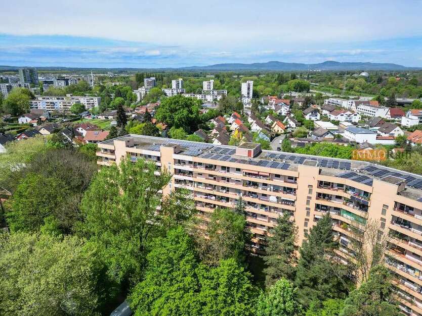 Wohnung zum Kaufen in Freiburg im Breisgau 349.000 € 93 m²