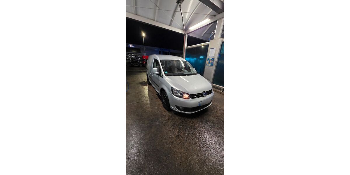 VW Caddy 129.000 km 10.999 &euro; KONSTANZ 78464