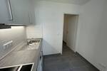 Sanierte schöne kleinere 3-Zimmer- im EG mit Balkon - St. Johannis