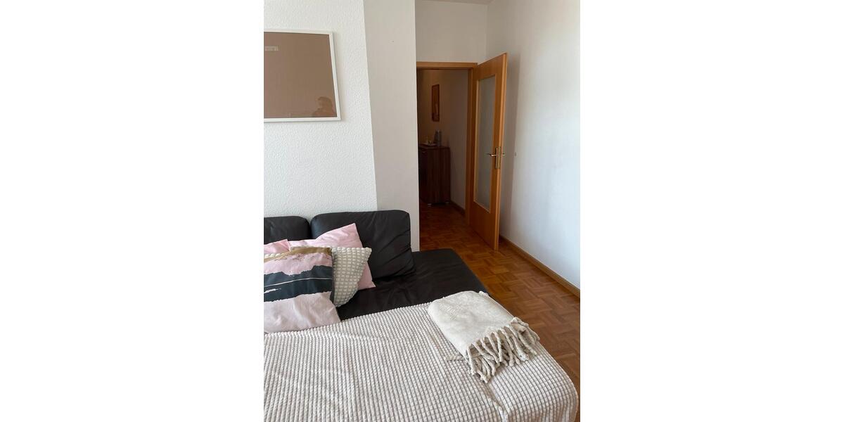 Dachgeschoßwohnung Meiningen - 2 Zimmer, 46 m&sup2;, 465&euro; | Angebot:26337116