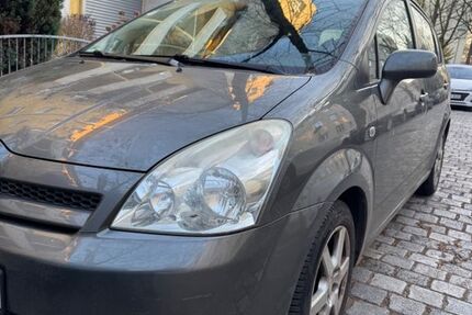 Toyota Verso 223.171 km 2.999 &euro; Berlin 12167