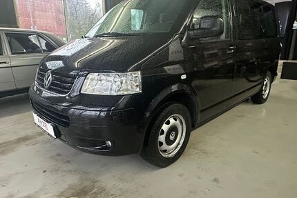VW T5 Transporter 268.000 km 8.950 &euro; Reutlingen 72762