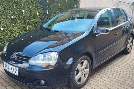 VW Golf 285.000 km 3.500 &euro; Annaberg-Buchholz 09456