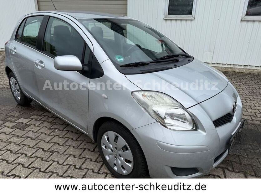 Yaris