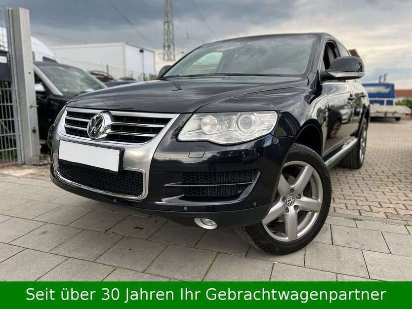 VW Touareg 238.738 km 7.890 € München 81825