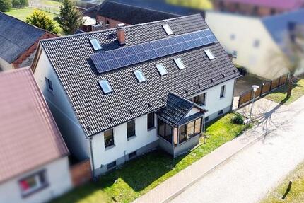 Haus Friesack - 5 Zimmer, 335 m&sup2;, 520.000&euro; | Angebot:25986818