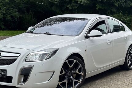 Opel Insignia 223.900 km 10.490 € Kiel 24107