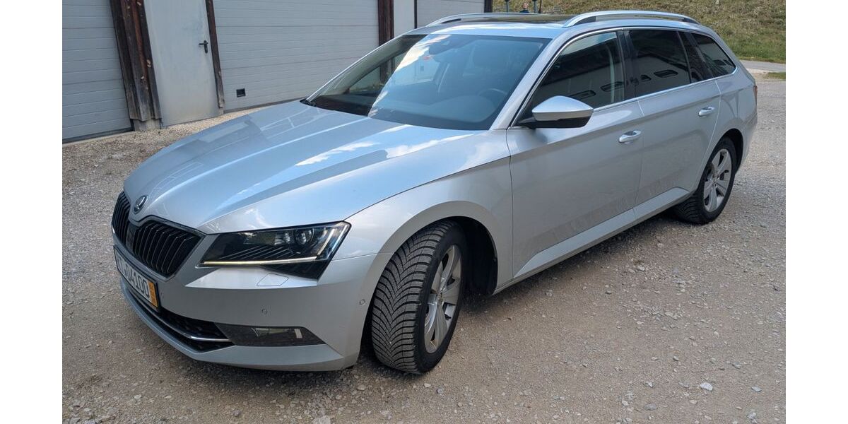Skoda Superb 200.500 km 11.750 &euro; Gomadingen 72532
