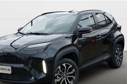 Toyota Yaris Cross 3.028 km 27.380 &euro; Kassel 34125