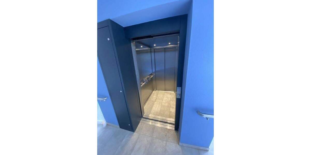 Terrassenwohnung Wehringen - 2 Zimmer, 74 m&sup2;, 893&euro; | Angebot:26334330